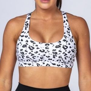 Muscle nation snow leopard sports bra S